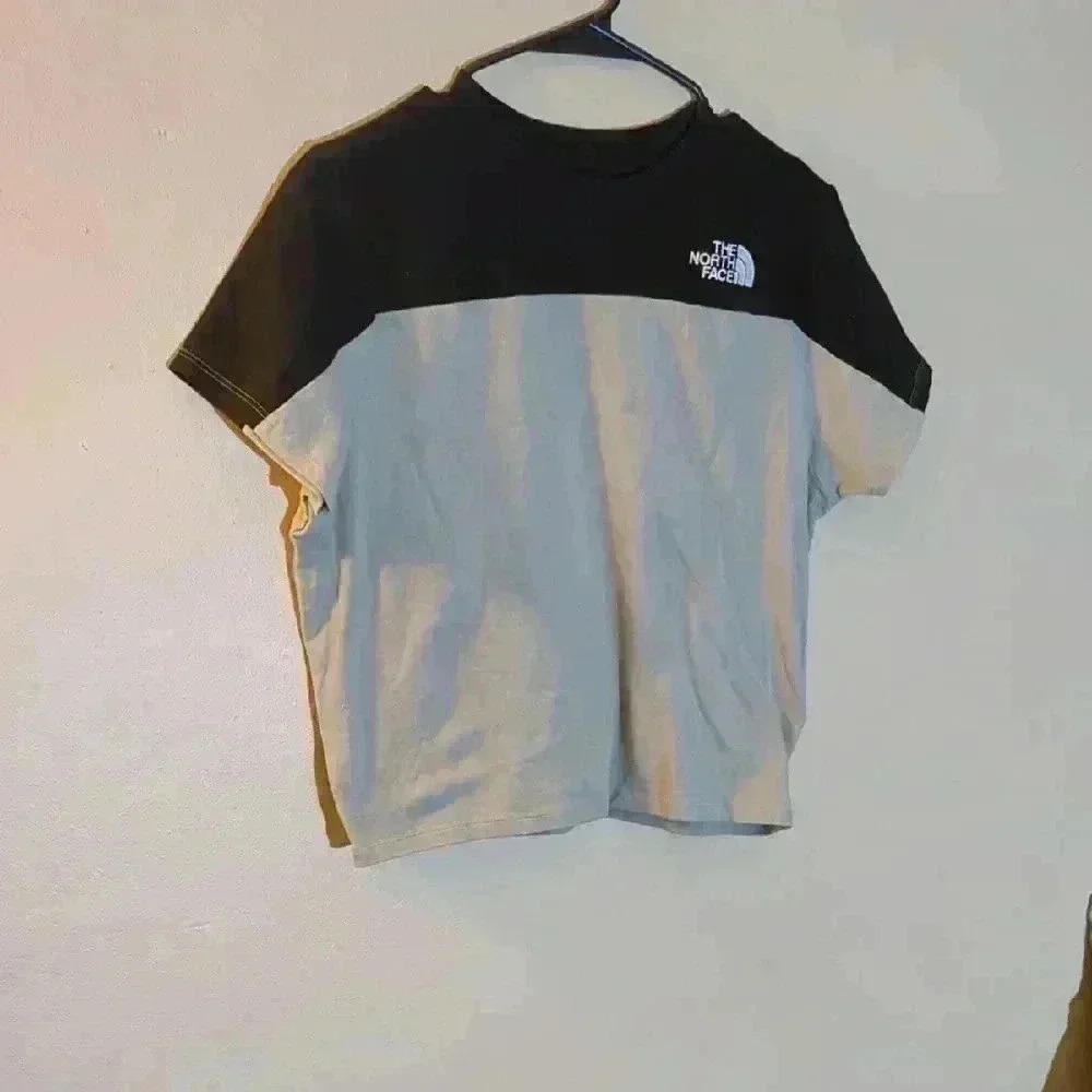 Black and Blue Short Sleeve Crop Top, large - Picture 2 of 6